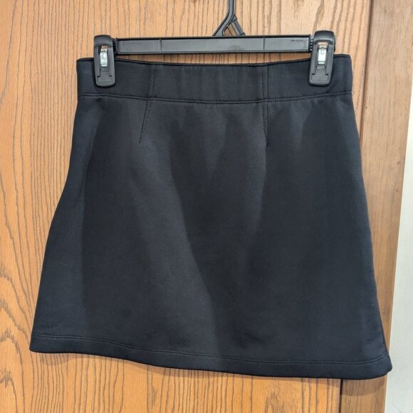 Athleta Stretch Skirt Elastic Waist Side Zipper 2 Front Pockets Black-Size 2 - Picture 3 of 5